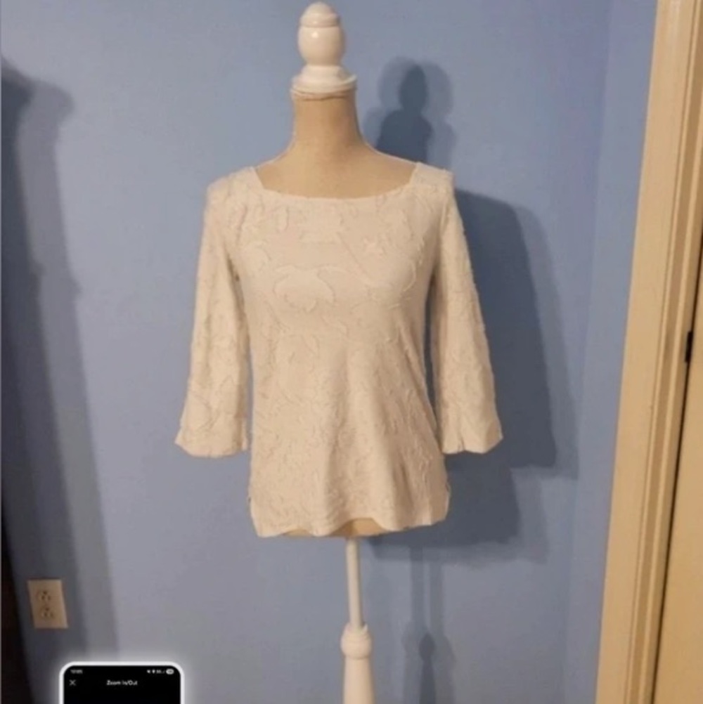 Elegant White Lace Women's Top